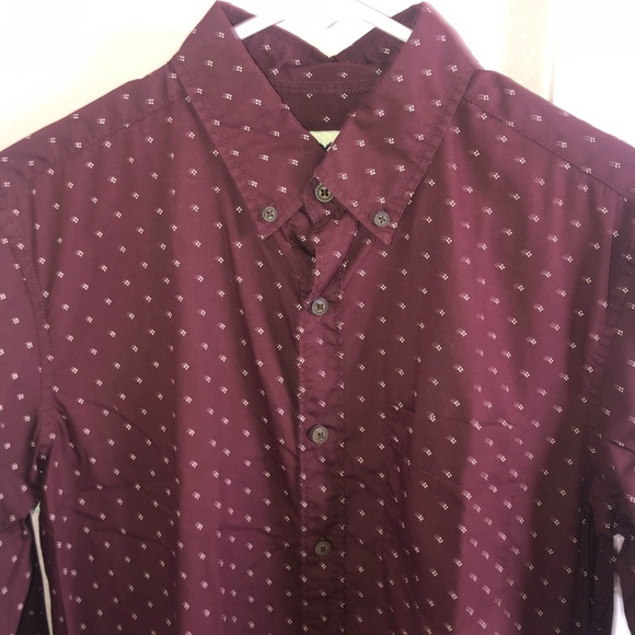 Men’s long sleeve button down - Picture 2 of 3